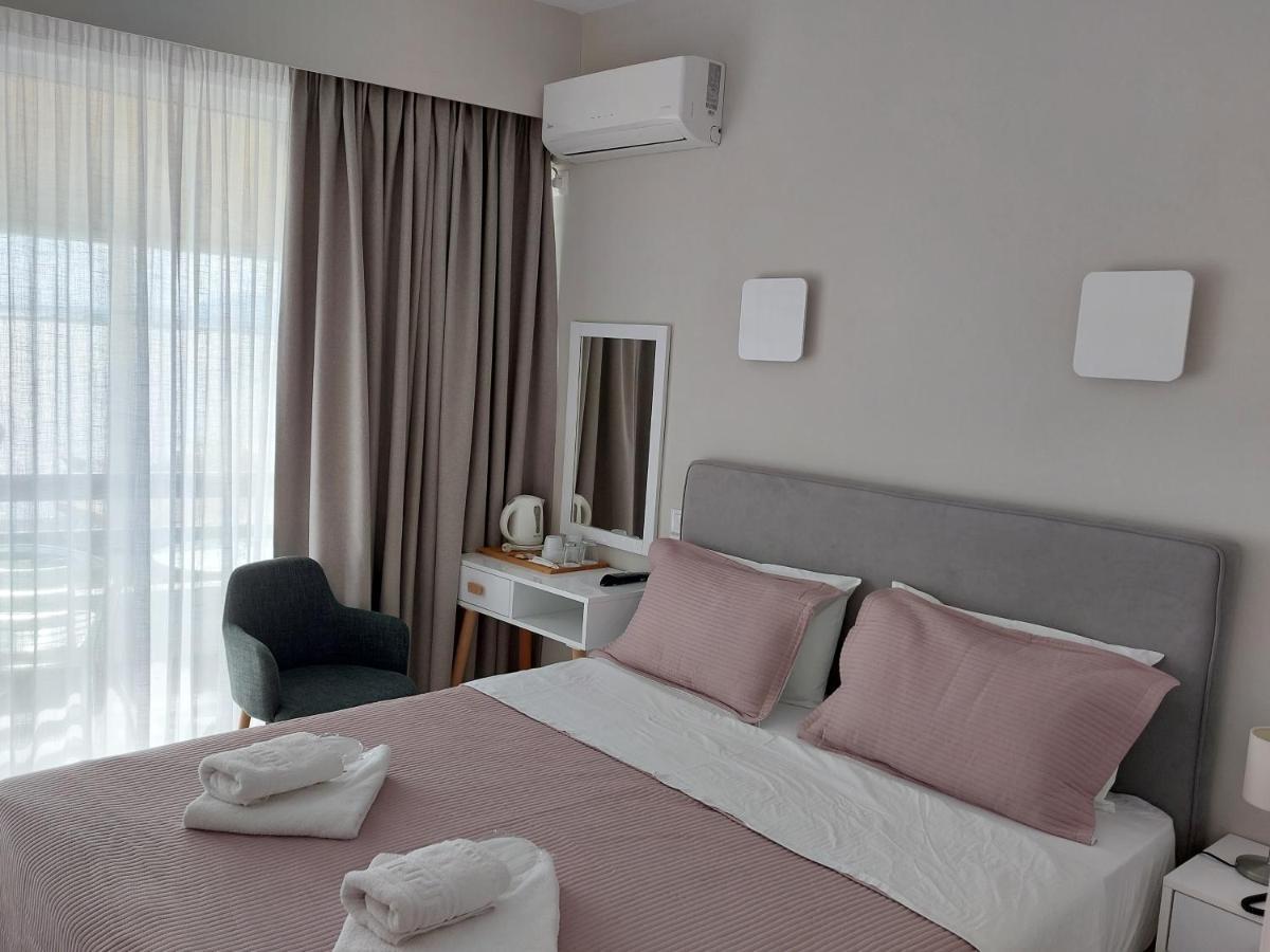 Hotel Avra بريفيزا المظهر الخارجي الصورة