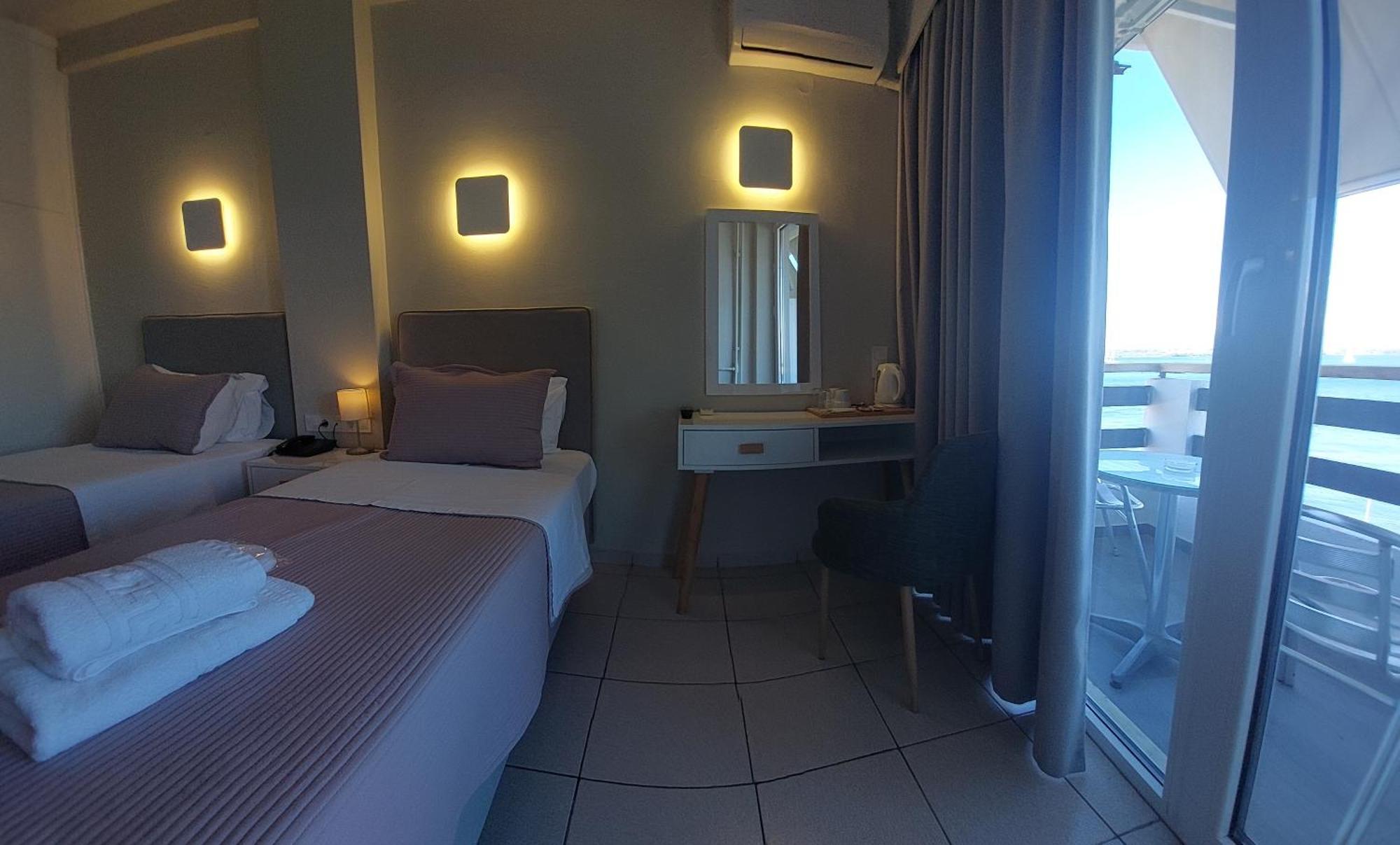 Hotel Avra بريفيزا المظهر الخارجي الصورة