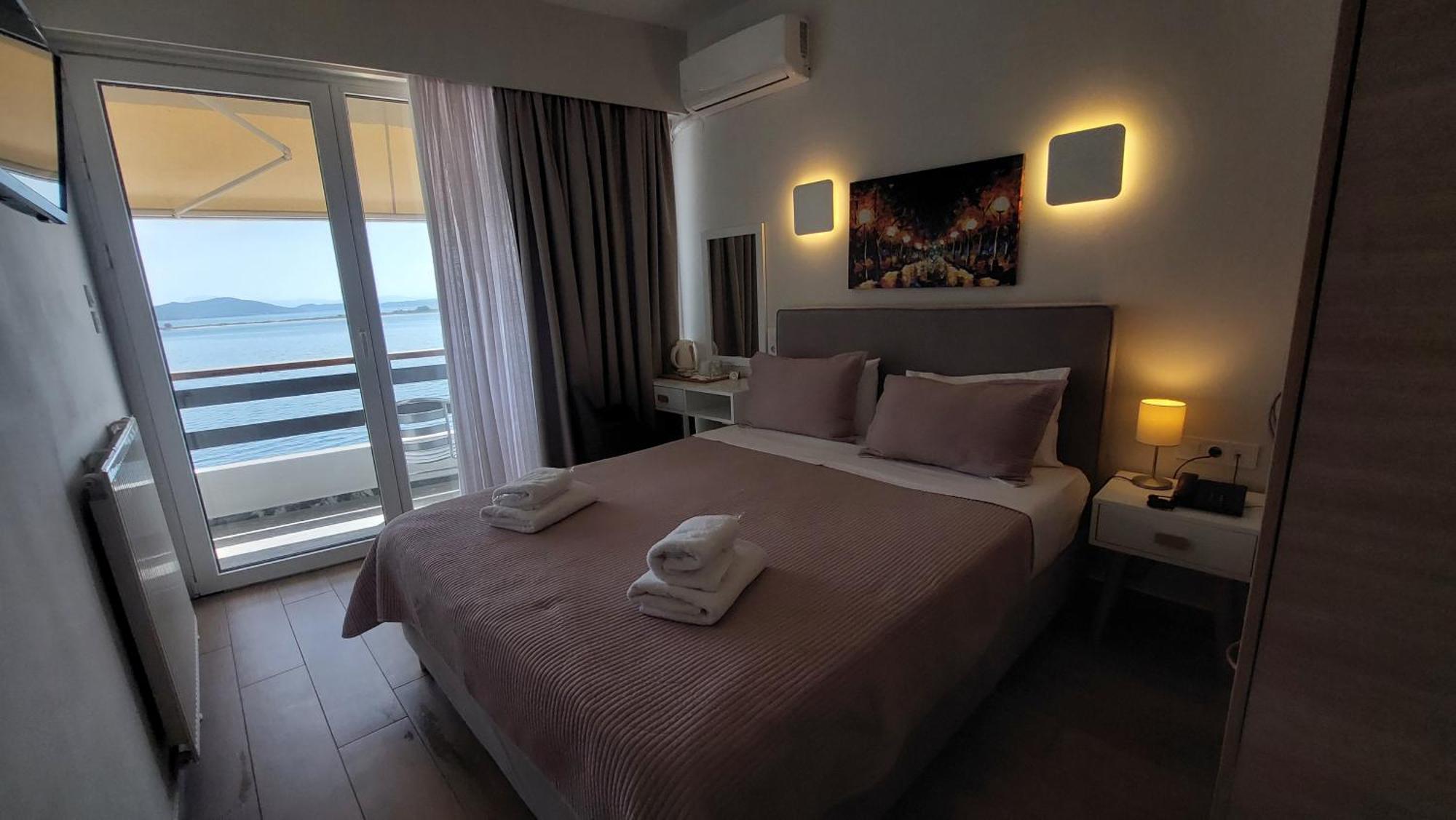Hotel Avra بريفيزا المظهر الخارجي الصورة