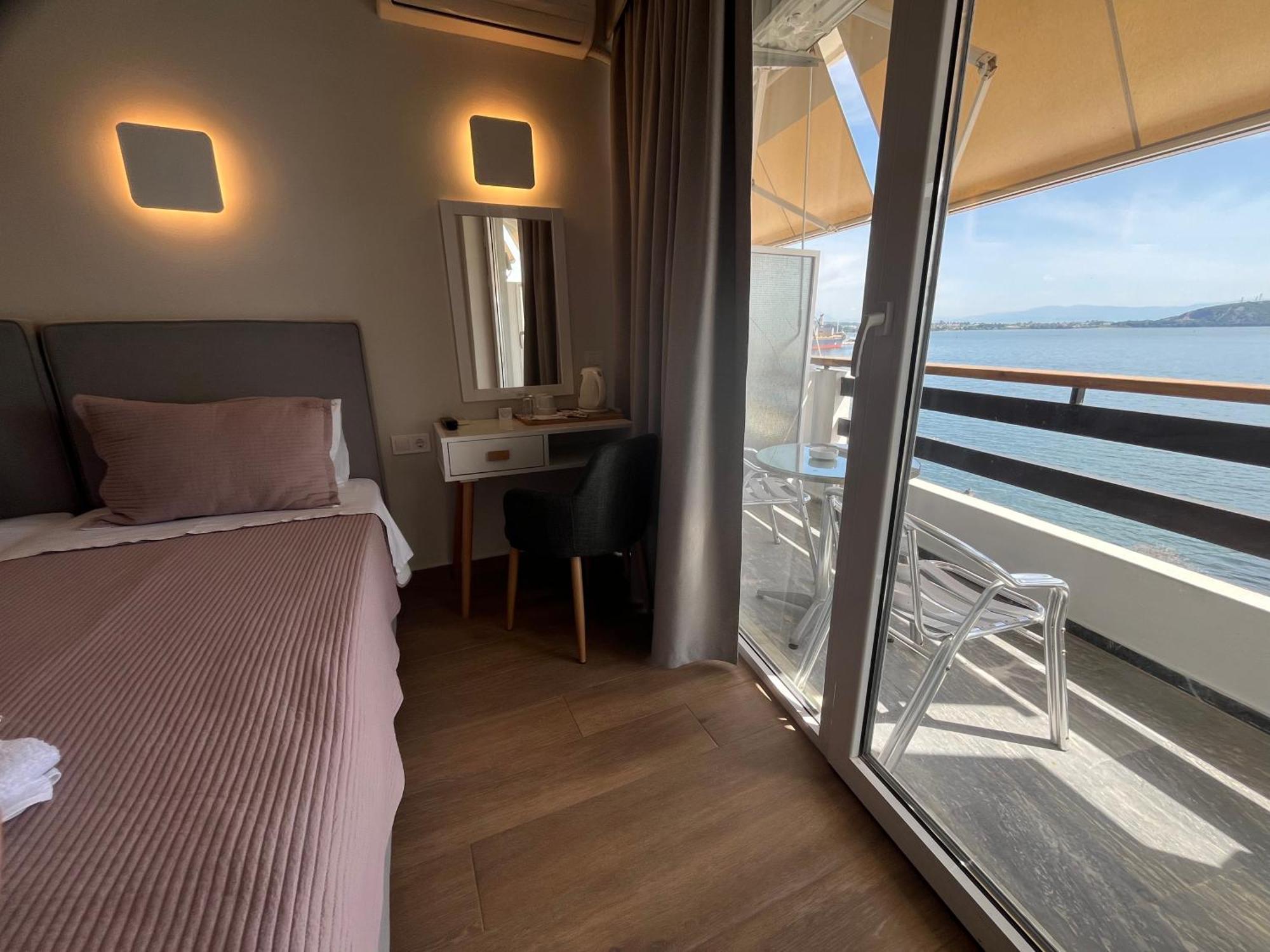 Hotel Avra بريفيزا المظهر الخارجي الصورة